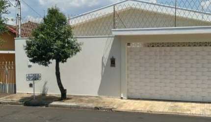 Casa em Vila Nery - São Carlos
