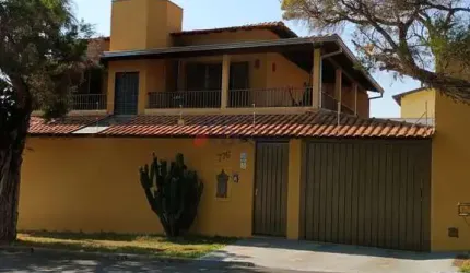 Casa Sobrado à Venda em São Carlos - Parque Santa Marta