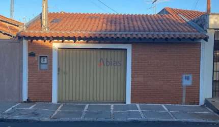 Casa à Venda no Jardim Bandeirantes, São Carlos - 2 Dorms, 144m²
