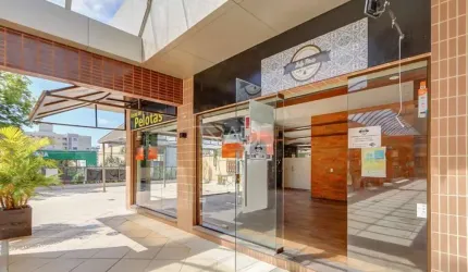 Ponto comercial à venda na Rua Doutor Mário Totta, 687, Tristeza, Porto Alegre por R$ 389.000