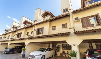 Casa em condomínio fechado com 3 quartos à venda na Rua Manajó, 70, Vila Assunção, Porto Alegre por R$ 1.390.000