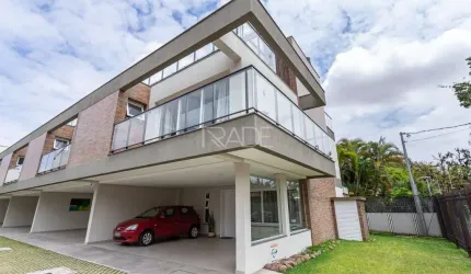 Casa em condomínio fechado com 3 quartos à venda na Avenida Pereira Passos, 695, Vila Assunção, Porto Alegre por R$ 1.850.000