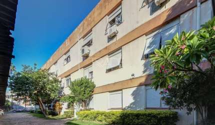 Apartamento com 2 quartos à venda na Rua Doutor Castro de Menezes, 740, Tristeza, Porto Alegre por R$ 278.000