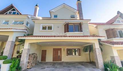 Casa em condomínio fechado com 4 quartos à venda na Rua Professor Ildefonso Gomes, 80, Vila Conceição, Porto Alegre por R$ 2.600.000