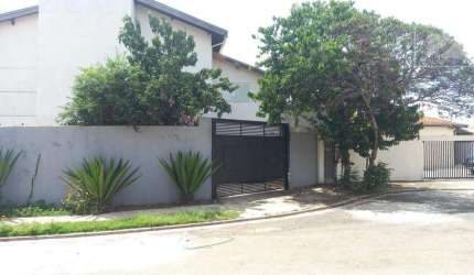 Casa à venda com 233,85 m², 3 quartos 5 vagas em Residencial Vitória Ropole, Campinas