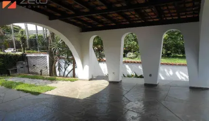Casa à venda com 233 m², 3 quartos 4 vagas em Nova Campinas, Campinas