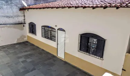 Casa à venda com 153 m², 4 quartos 2 vagas em Vila Lemos, Campinas