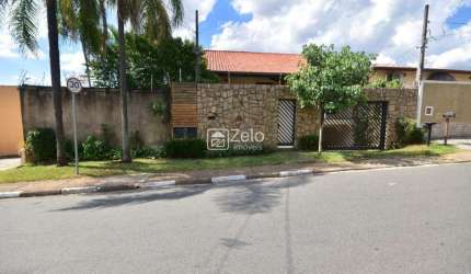 Casa à venda com 300 m², 5 quartos 3 vagas em Vila Lemos, Campinas