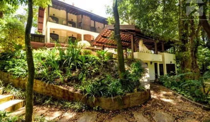 Casa para aluguel com 773 m², 4 quartos 4 vagas em Parque São Quirino, Campinas