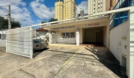 Casa à venda com 257,42 m², 3 quartos 4 vagas em Vila Itapura, Campinas