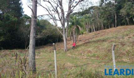 AREA - JARDIM ITAPECERICA - SP