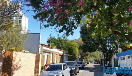 CASA ASSOBRADADA - BROOKLIN  - SP