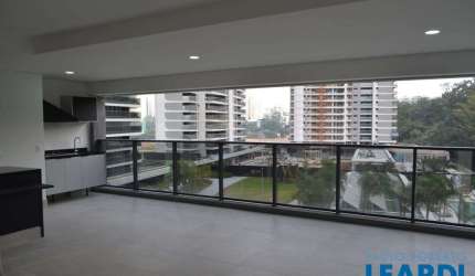 APARTAMENTO - REAL PARQUE - SP