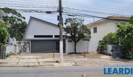 SOBRADO - PACAEMBÚ  - SP