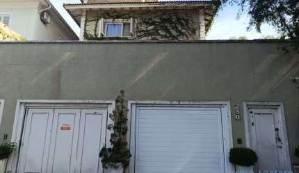 CASA ASSOBRADADA - MORUMBI  - SP