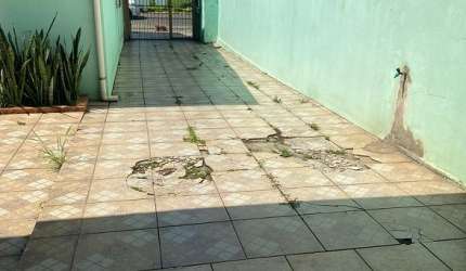 Casa de 60 m², com 02 dormitórios, para venda