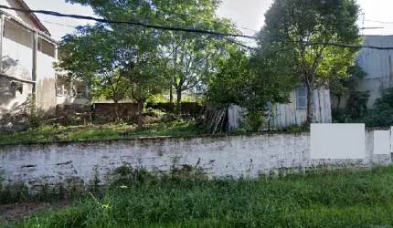 Terreno de 330 m², em bairro nobre, para venda