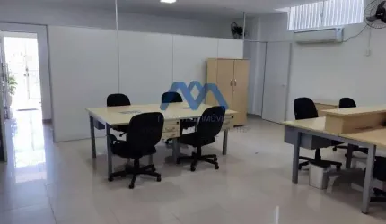 Excelente Sobrado Comercial e Residencial à Venda - Bairro Wanel Ville!