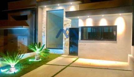 Linda Casa em Condomínio à Venda