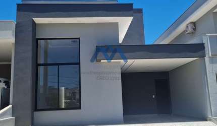 Belíssima Casa Alto Padrão à Venda