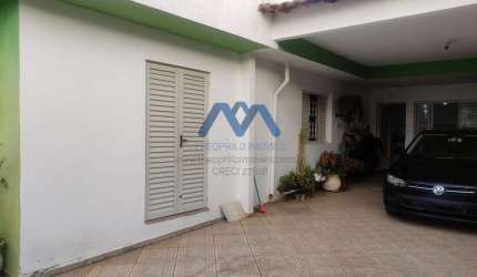 EXCELENTE CASA AMPLA COM PONTO COMERCIAL!