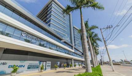 Sala comercial para alugar na Avenida Getúlio Vargas, 4831, Centro, Canoas por R$ 9.962