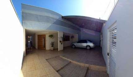 Casa com 3 dormitórios à venda, 220 m² por R$ 650.000,00 - Vila São João da Boa Vista - Bauru/SP
