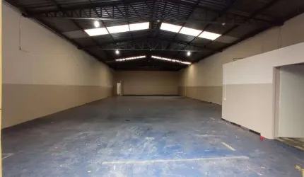 Barracão à venda, 430 m² por R$ 550.000,00 - Vila Santa Inês - Bauru/SP