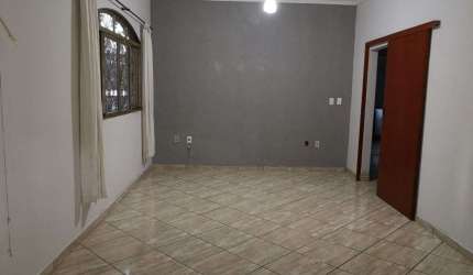 Casa com 2 dormitórios à venda, 230 m² por R$ 450.000 - Jardim Prudência - Bauru/SP