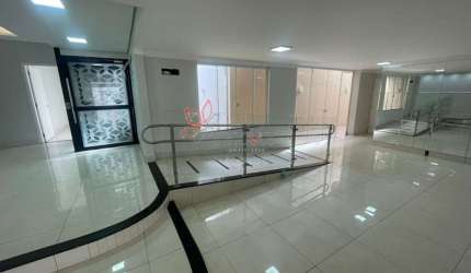 Casa Comercial para Locação com Localização Privilegiada, Próximo da Av. Getúlio Vargas.