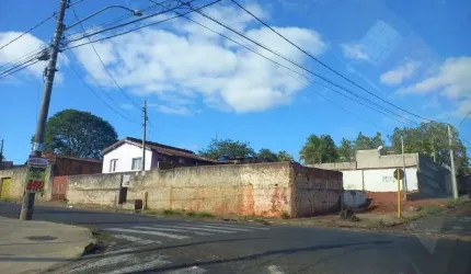 Terreno à venda, 240 m² por R$ 220.000,00 - Jardim Dona Lili - Bauru/SP