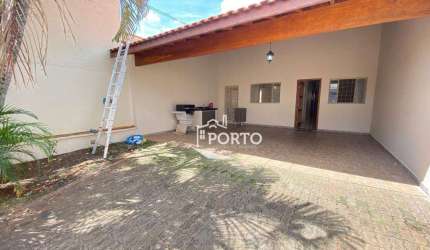 Casa com 3 quartos para alugar no bairro Água Branca em Piracicaba
