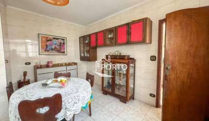 Casa com 3 quartos - Bairro Jardim Petrópolis - Piracicaba