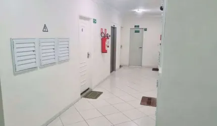 Apartamento com 3 dormitórios para alugar, 101 m² por R$ 4.300,00 - Vila Guilhermina - Praia Grande/SP