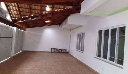 Sobrado Residencial à venda, Balneário Flórida, Praia Grande - SO0007.
