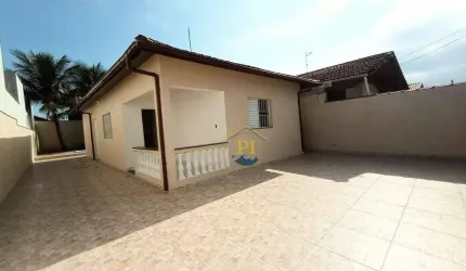 Casa com 3 dormitórios à venda, 71 m² por R$ 840.000 - Mirim - Praia Grande/SP