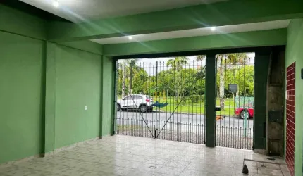 Sobrado com 3 dormitórios para alugar, 100 m² por R$ 5.000,00/mês - Mirim - Praia Grande/SP