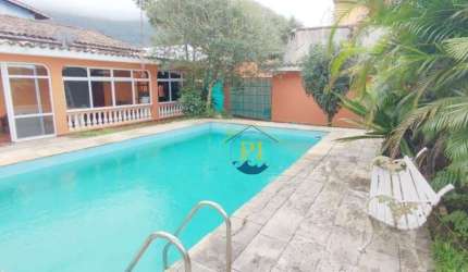 Casa com 3 dormitórios à venda, 200 m² por R$ 795.000,00 - Solemar - Praia Grande/SP