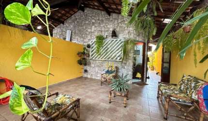 Casa com 3 dormitórios à venda, 111 m² por R$ 550.000 - Ocian - Praia Grande/SP