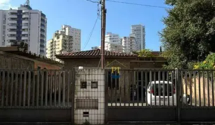Casa com 4 dormitórios à venda, 200 m² por R$ 1.100.000 - Vila Guilhermina - Praia Grande/SP