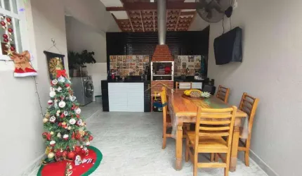 Casa com 3 dormitórios à venda, 113 m² por R$ 545.000 - Maracanã - Praia Grande/SP