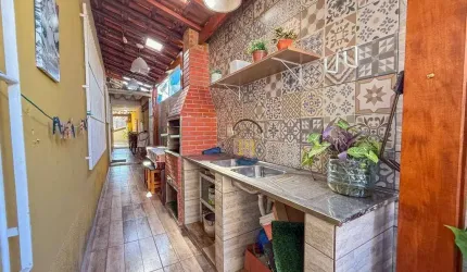 Casa com 2 dormitórios à venda, 70 m² por R$ 420.000 - Vilamar - Praia Grande/SP