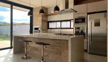 Casa para venda no Condominio Brisas Jundiai, Jardim Samambaia, Jundiai - SP com piscina