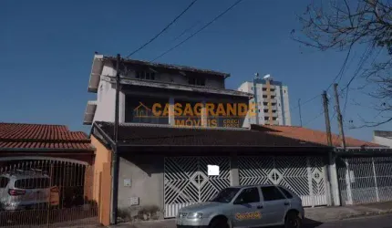 Casa com 4 quartos na Vila Tatetuba, 428m de área Construida
