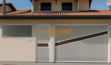 Casa à venda com 3 quartos 225 m² no Vista Verde