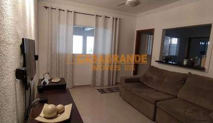 Casa com 03 quartos, 280mts no Vila das Flores SJC