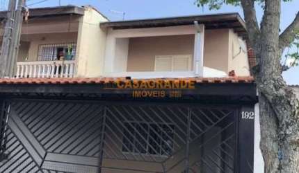Casa com 3 quartos 157m²- Bosque dos Ipês