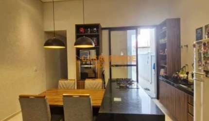 Casa com 3 quartos -90m²-  Bosque dos Eucalíptos