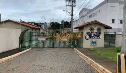Casa com 02 quartos, 56m² no Jardim São Judas Tadeu SJC