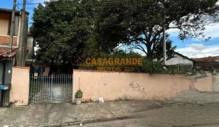 Casa Edícula com 250 m2 no Jardim Satélite